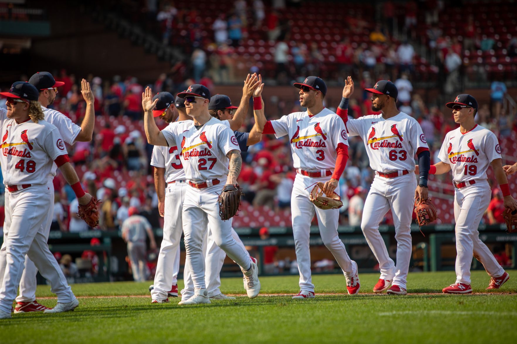 Cardinals take on Reds